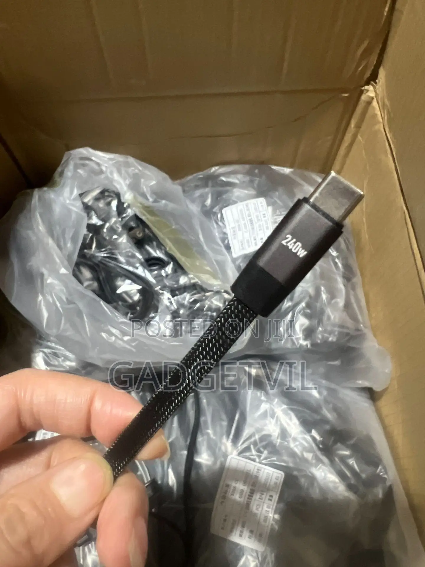 240w Folded Stand Braided Pure Copper Data Cable