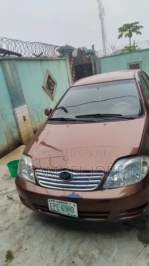 Toyota Corolla 1.8 TS 2004 Brown