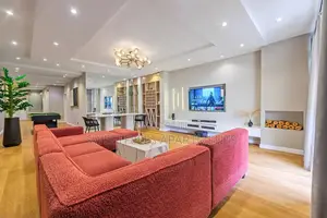 Beautiful 3 Bedroom Penthouse