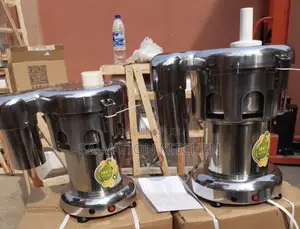 Commercial Juice Extractor