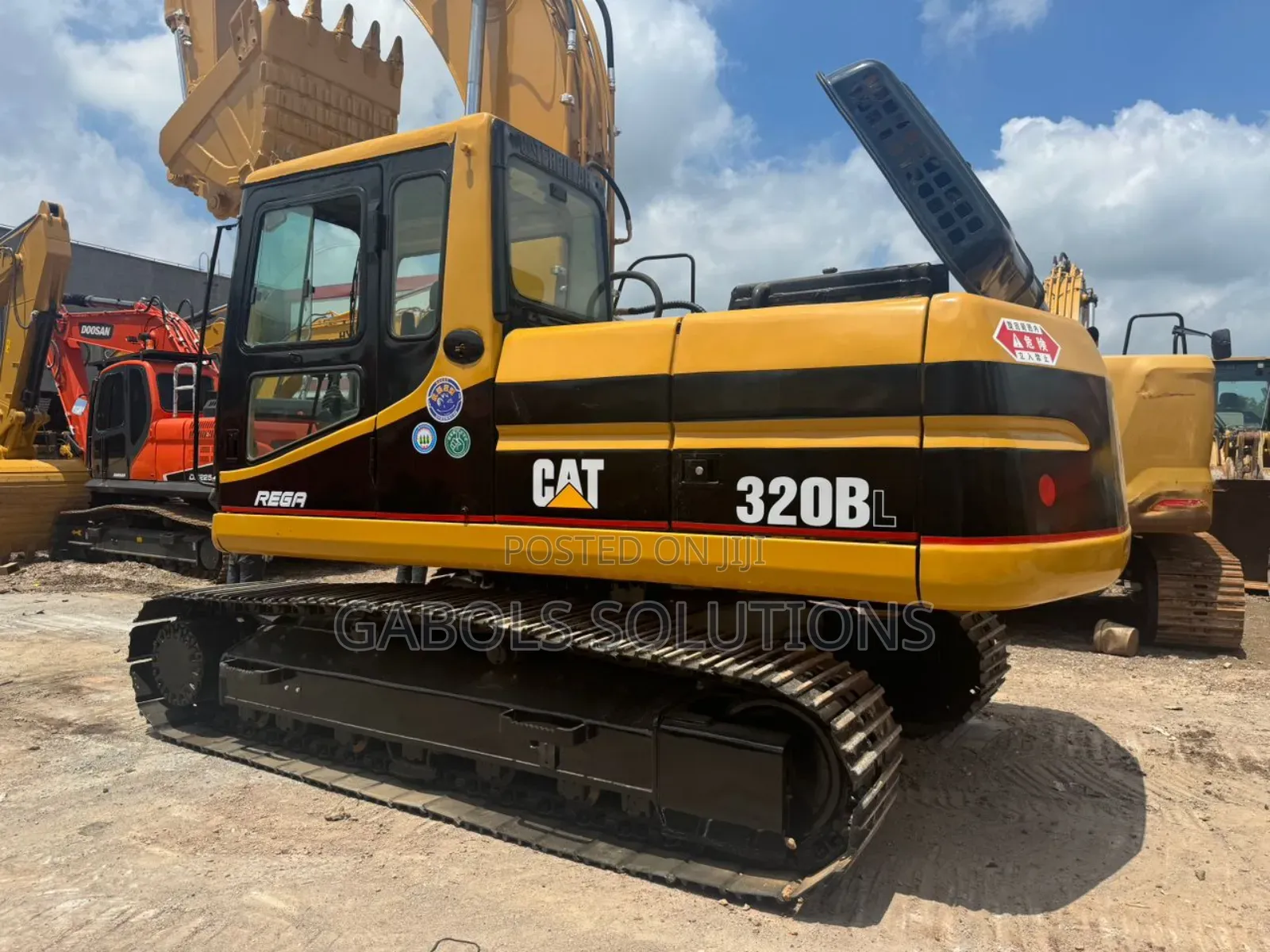 Caterpillar Excavator 320cl
