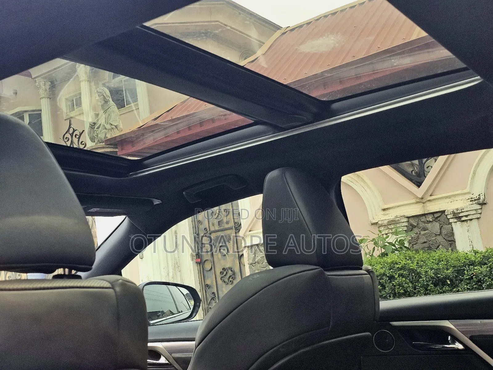 Lexus RX 2022 Black