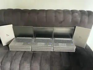 Laptop HP ZBook Firefly G8 16GB Intel Core I7 SSD 256GB