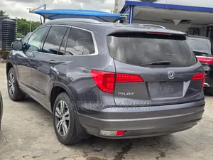 Honda Pilot 2016 Gray