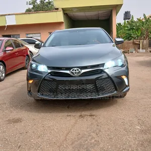Toyota Camry 2015 Gray