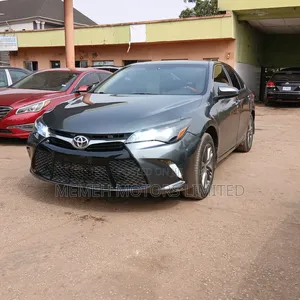 Toyota Camry 2015 Gray