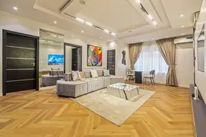 Luxurious 2 Bedroom Apartment With Swimming Pool and Ps5