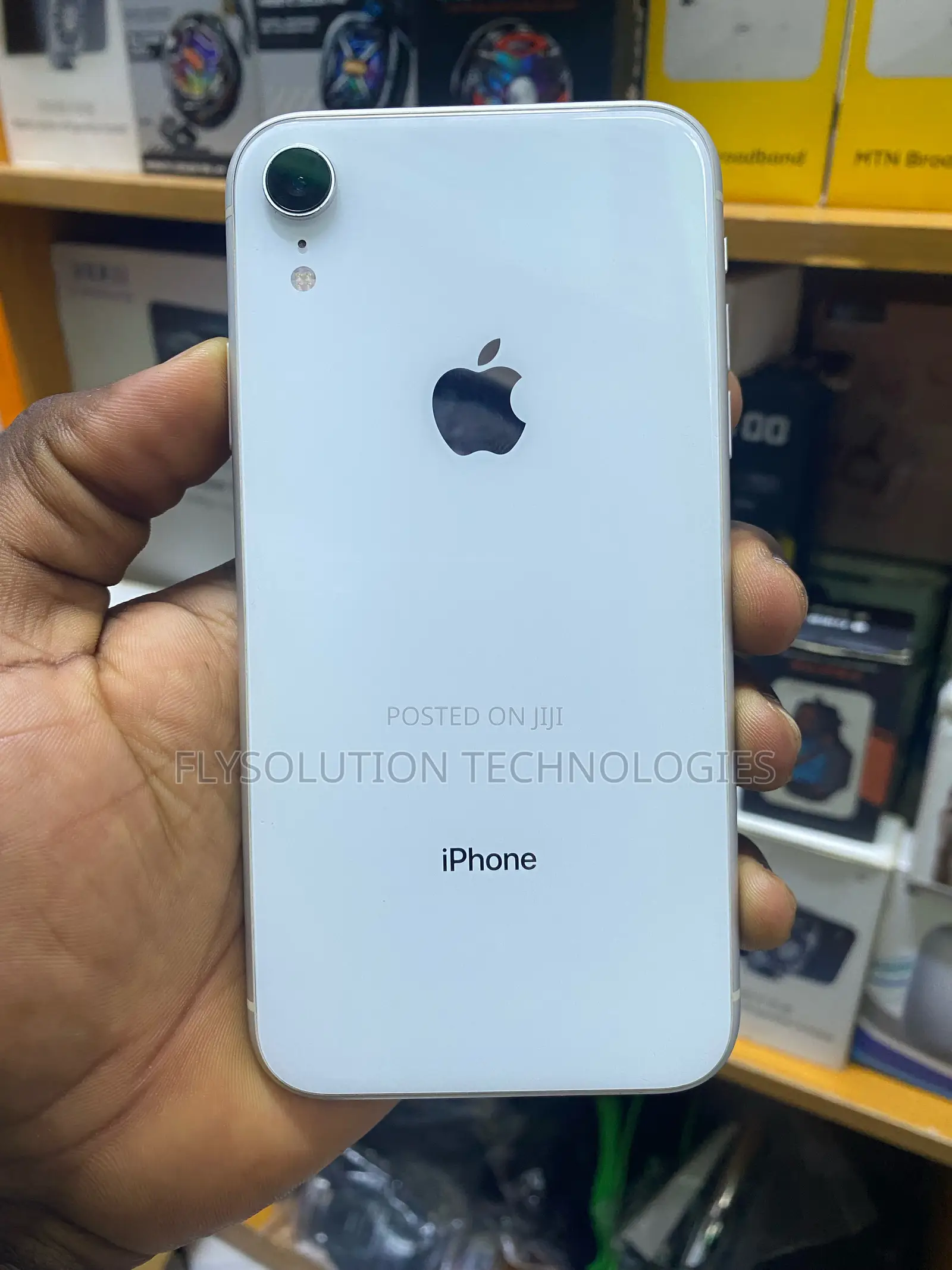 Apple iPhone XR 128 GB White