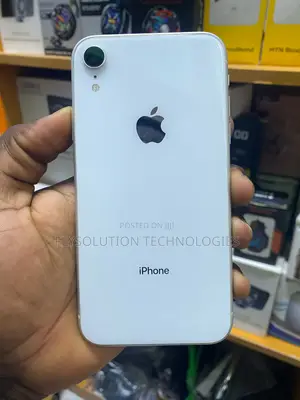 Apple iPhone XR 128 GB White