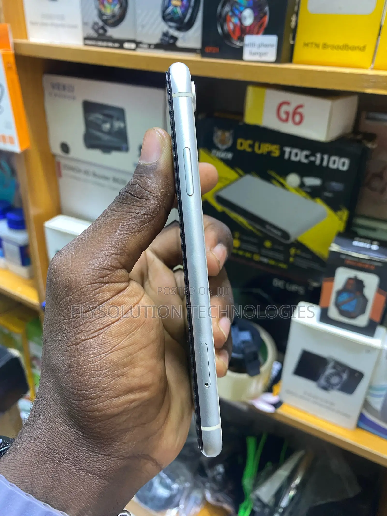 Apple iPhone XR 128 GB White