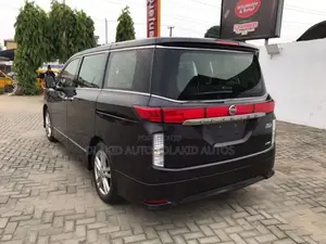 Nissan Elgrand 2012 Black