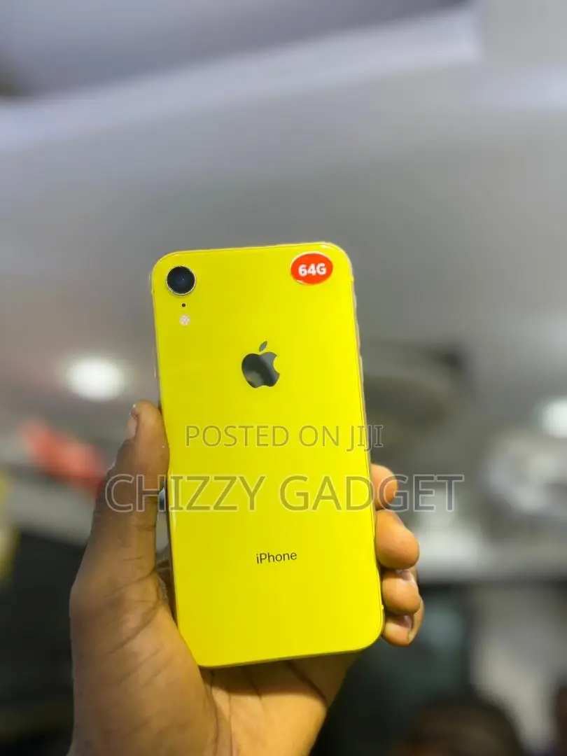 Apple iPhone XR 64 GB Yellow