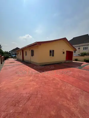 3bdrm Bungalow in Carlton Gate Eatate, Akobo for rent