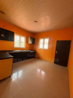3bdrm Bungalow in Carlton Gate Eatate, Akobo for rent