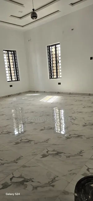 3bdrm Apartment in Sabon Lugbe for rent