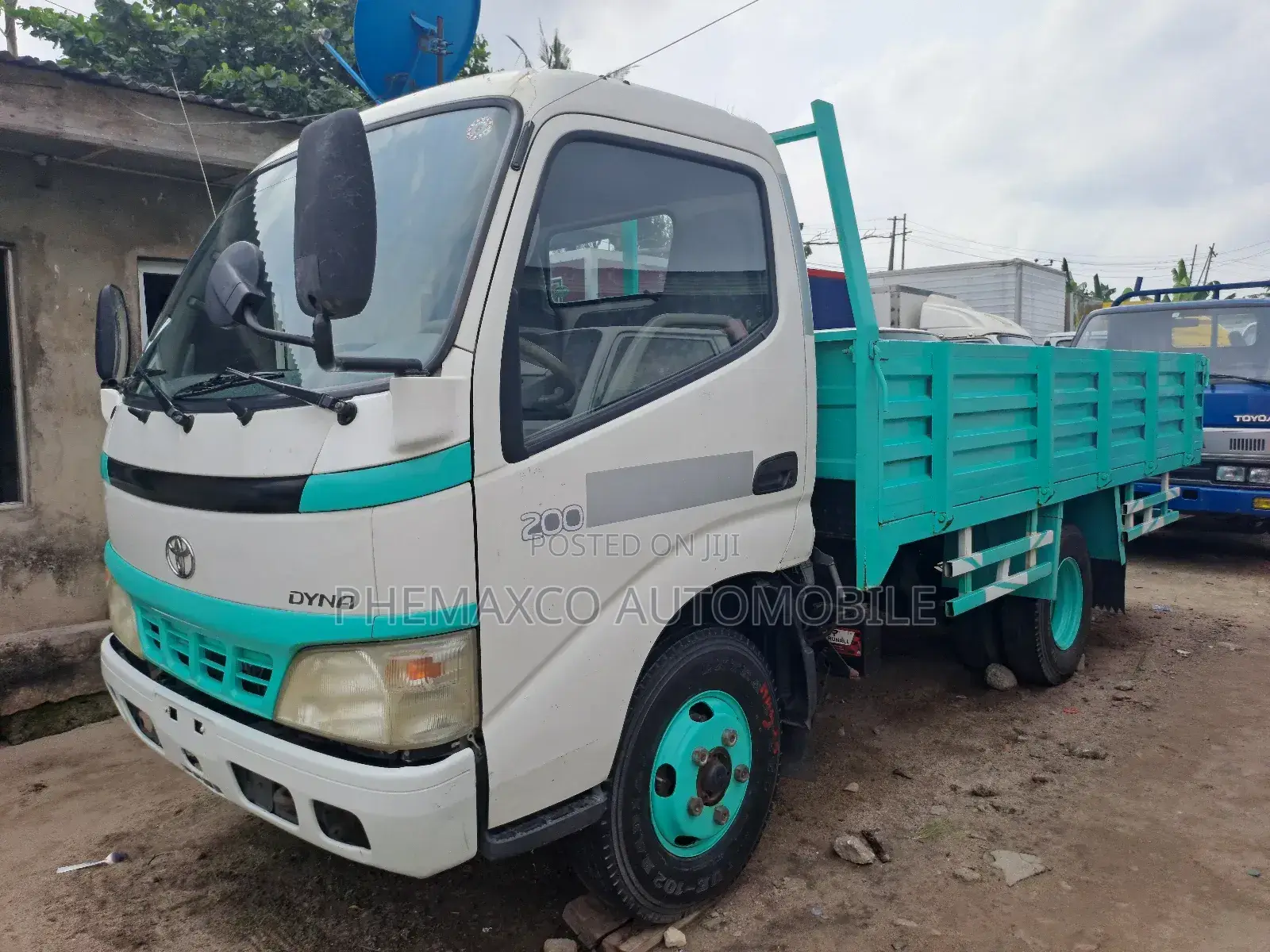 Toyota Dyna200 2007 White