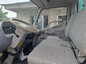 Toyota Dyna200 2007 White