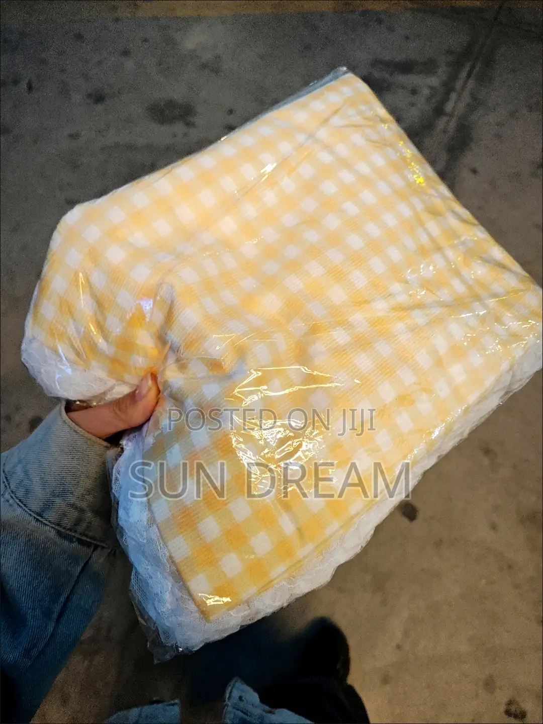 Table Cloth Yellow Checked Table Cloth 120cm*120cm