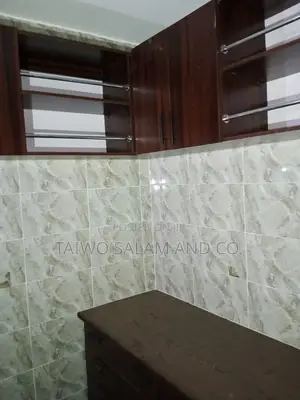 2bdrm Bungalow in Ibadan Polytechnic/University for sale