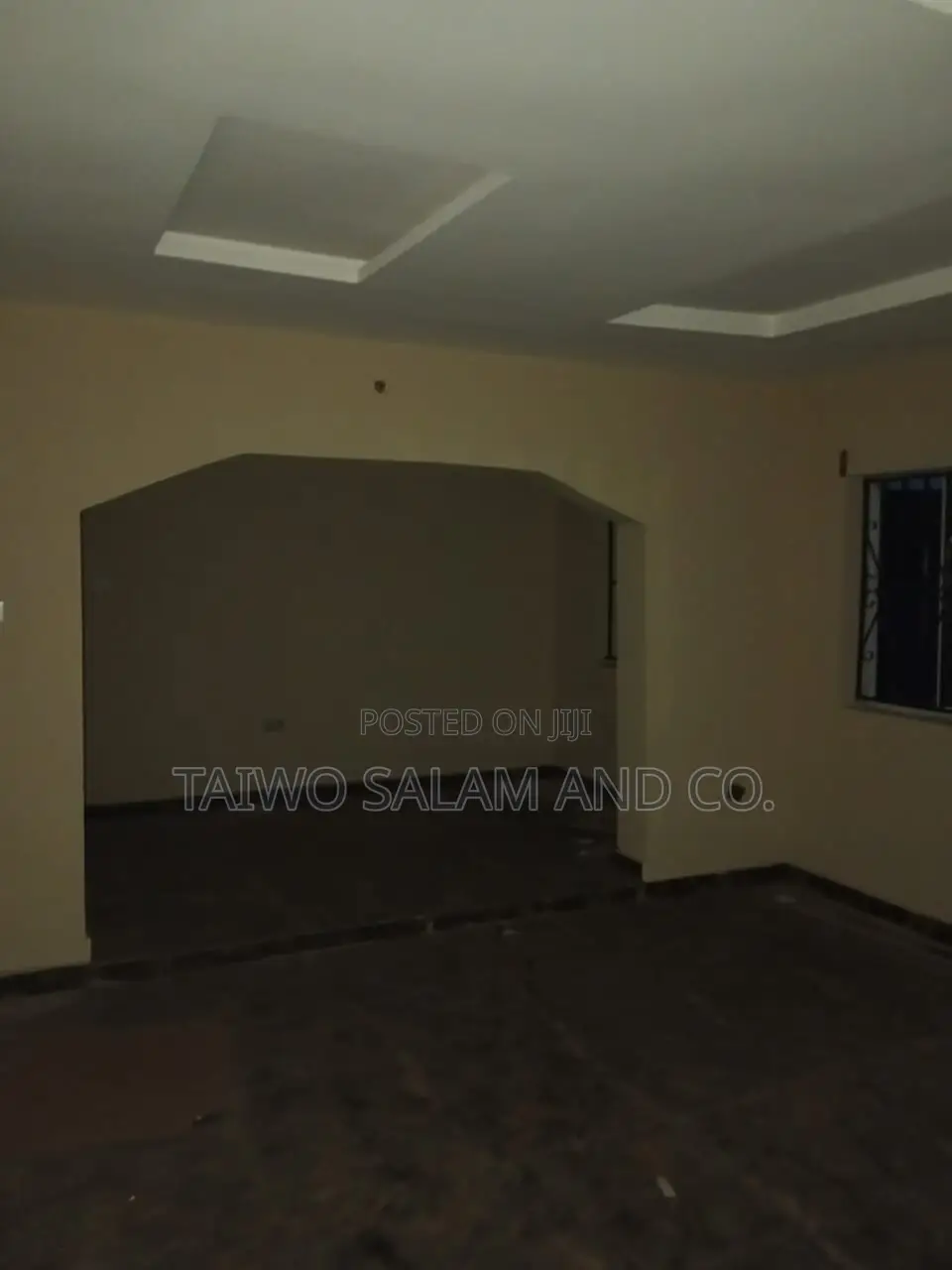 2bdrm Bungalow in Ibadan Polytechnic/University for sale