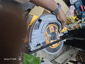 Ingco 2200w Industrial Circular Saw.