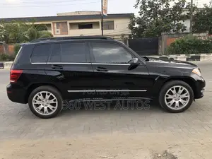 Mercedes-Benz GLK-Class 350 SUV 2013 Black