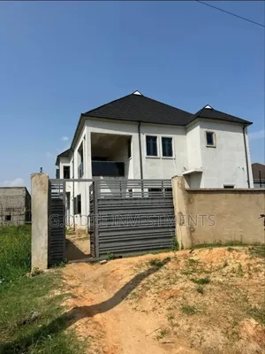 5bdrm House in Off Ago-Palace for sale