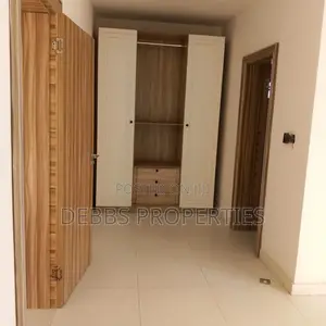 Furnished 5bdrm Duplex in Chevron for rent