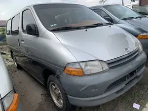 Toyota Grand HiAce 2005 Grey