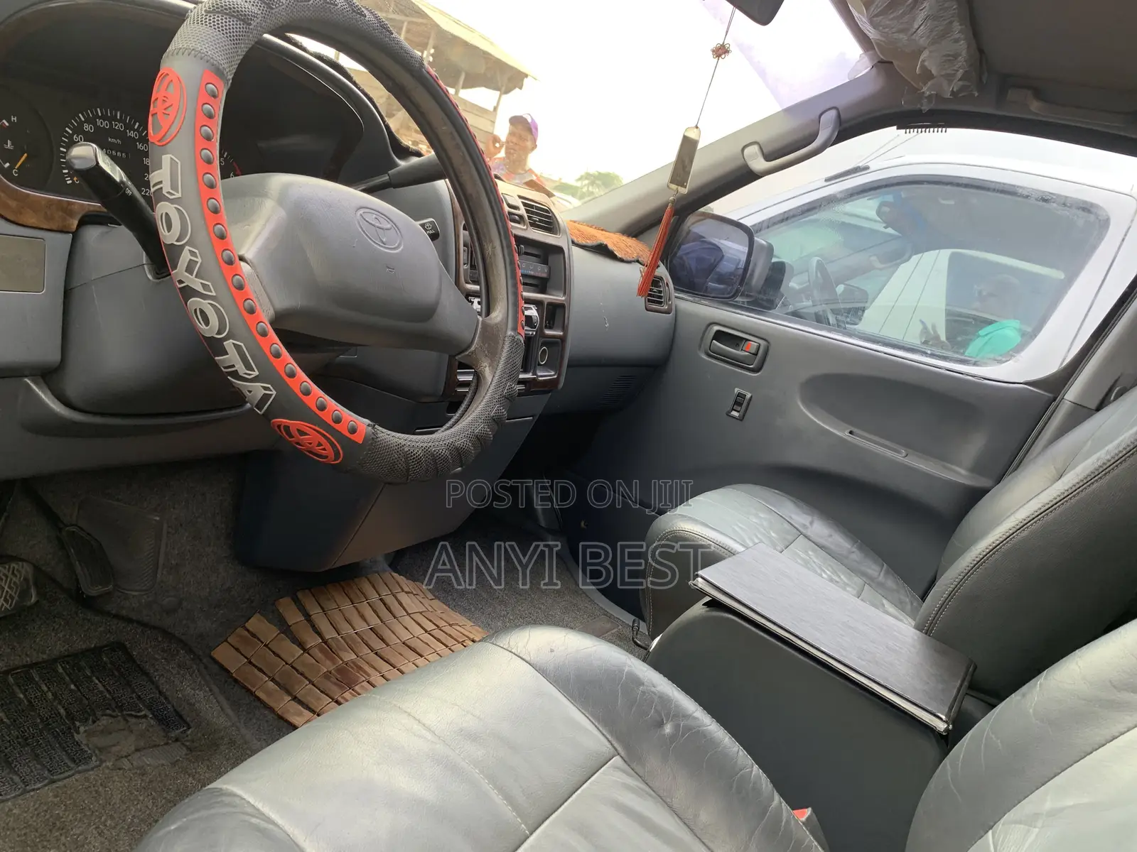 Toyota Grand HiAce 2005 Grey