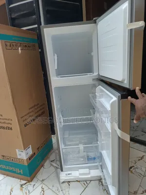 Original Hisense Top Freezer Refrigerator 154l
