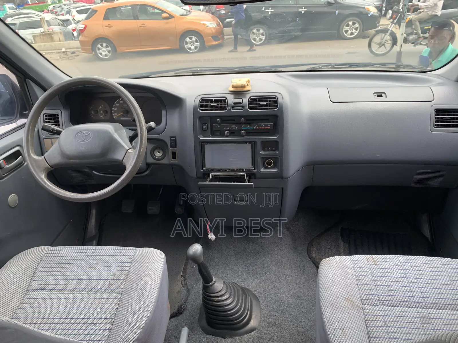 Toyota Grand HiAce 2004 Grey
