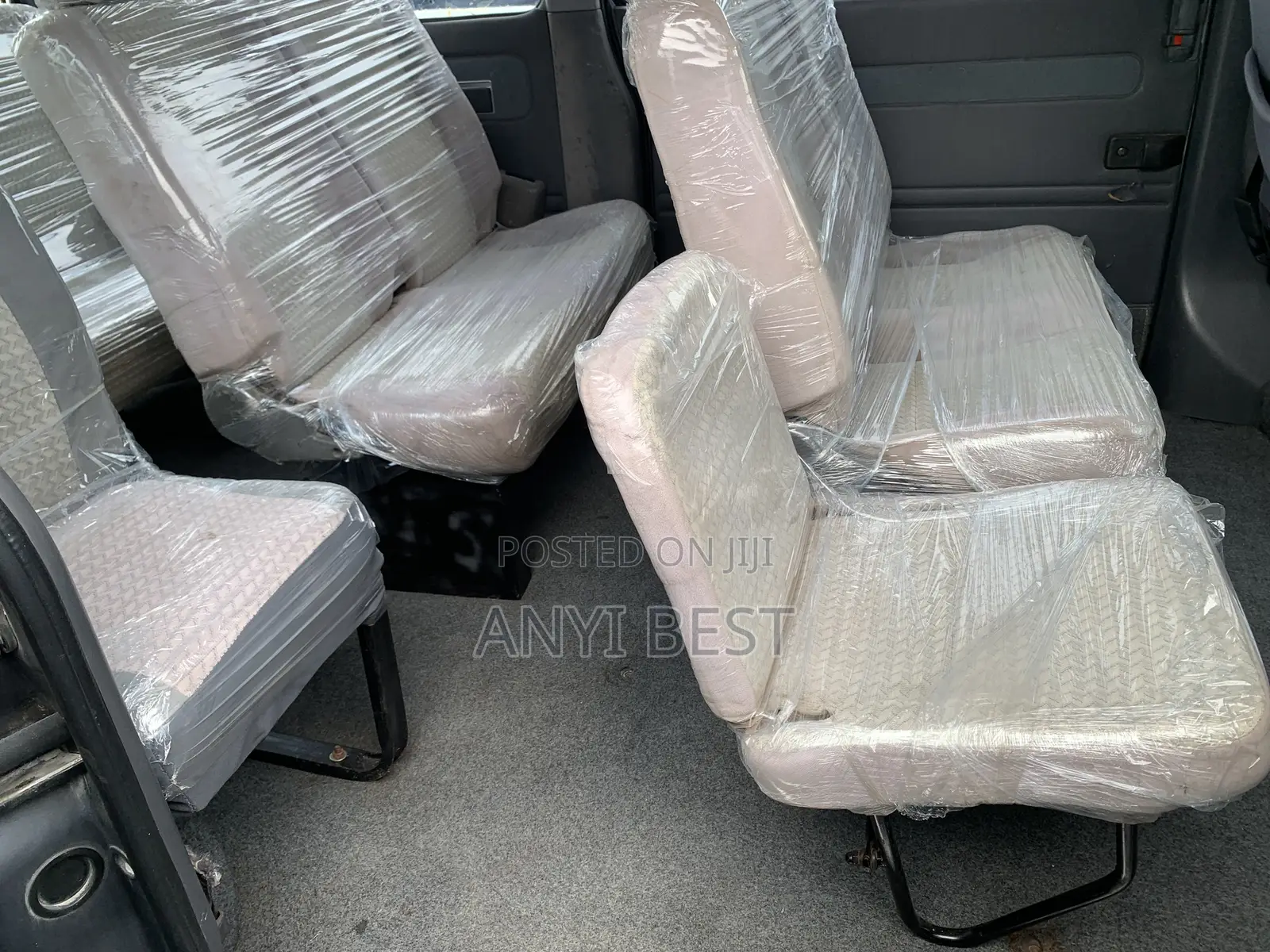 Toyota Grand HiAce 2004 Grey