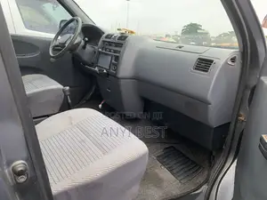Toyota Grand HiAce 2004 Grey