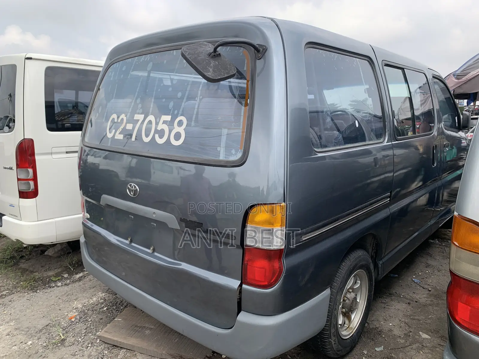 Toyota Grand HiAce 2004 Grey