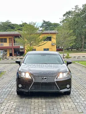 Lexus ES 2014 Black