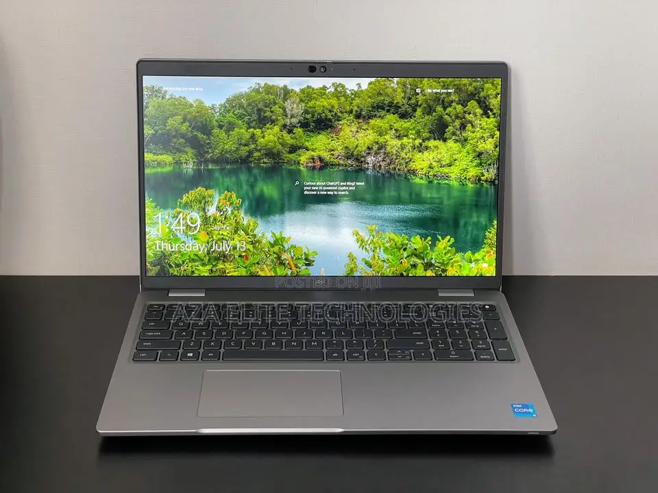 New Laptop Dell 8GB Intel Core I5 SSD 256GB