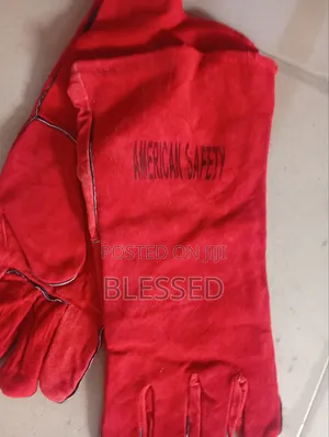 Welders Gloves or Leather Hand Gloves Red Colour