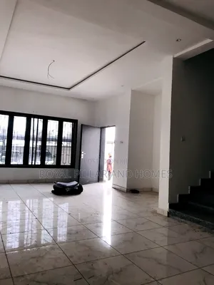 4bdrm Duplex in Durumi American for rent