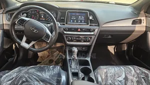 Hyundai Sonata Sport 2018 Black