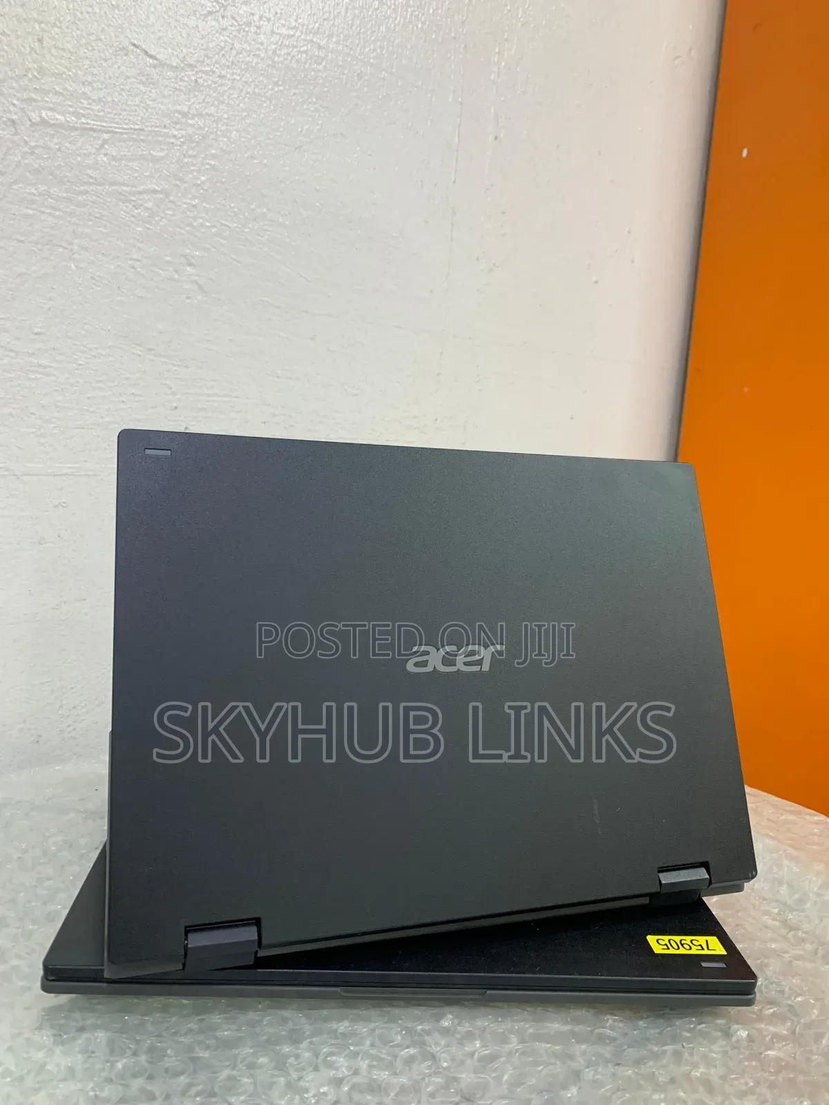 Laptop Acer TravelMate Spin B1 4GB Intel Celeron SSD 60GB