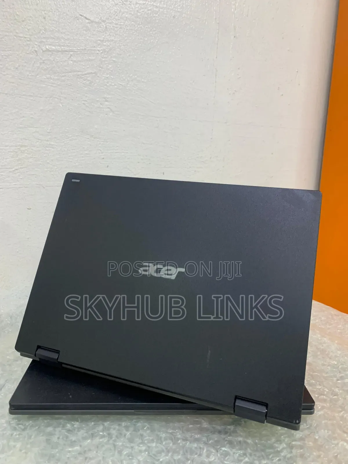 Laptop Acer TravelMate Spin B1 4GB Intel Celeron SSD 60GB
