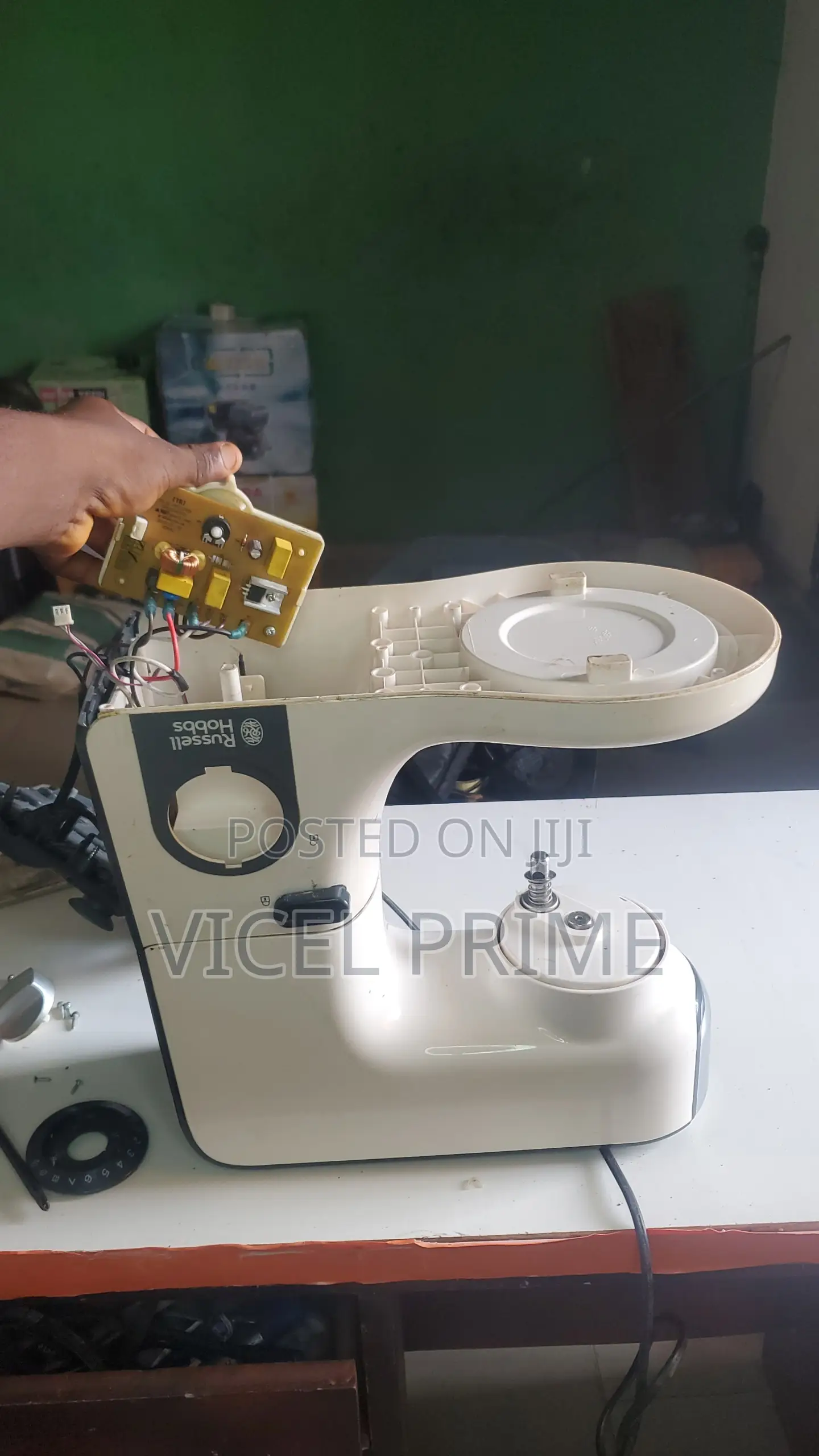 KitchenAid & Kenwood Stand Mixer Repair | Professional Technician