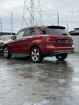 Mercedes-Benz GLE-Class 2017 Red