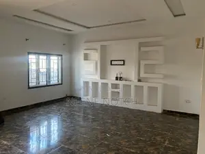 New Built 4 Bedroom Duplex With Bq