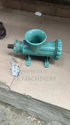 Maunally /Motorized Feeds Pelletizer Machine
