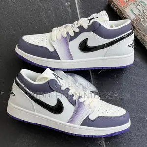 Air Jordan 1 Low Se Punk Rock Sneakers