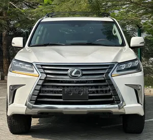 Lexus LX 2016 White
