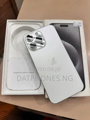 New Apple iPhone 15 Pro Max 256 GB White