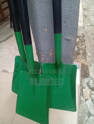 Plastic Shovel No Spark
